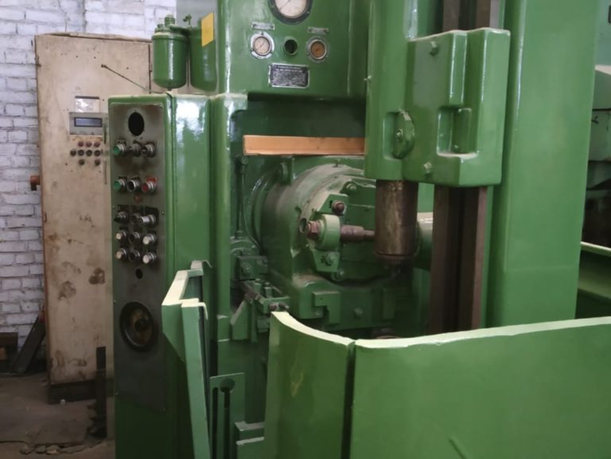 Churchill RH8 Gear Hobbing Machine