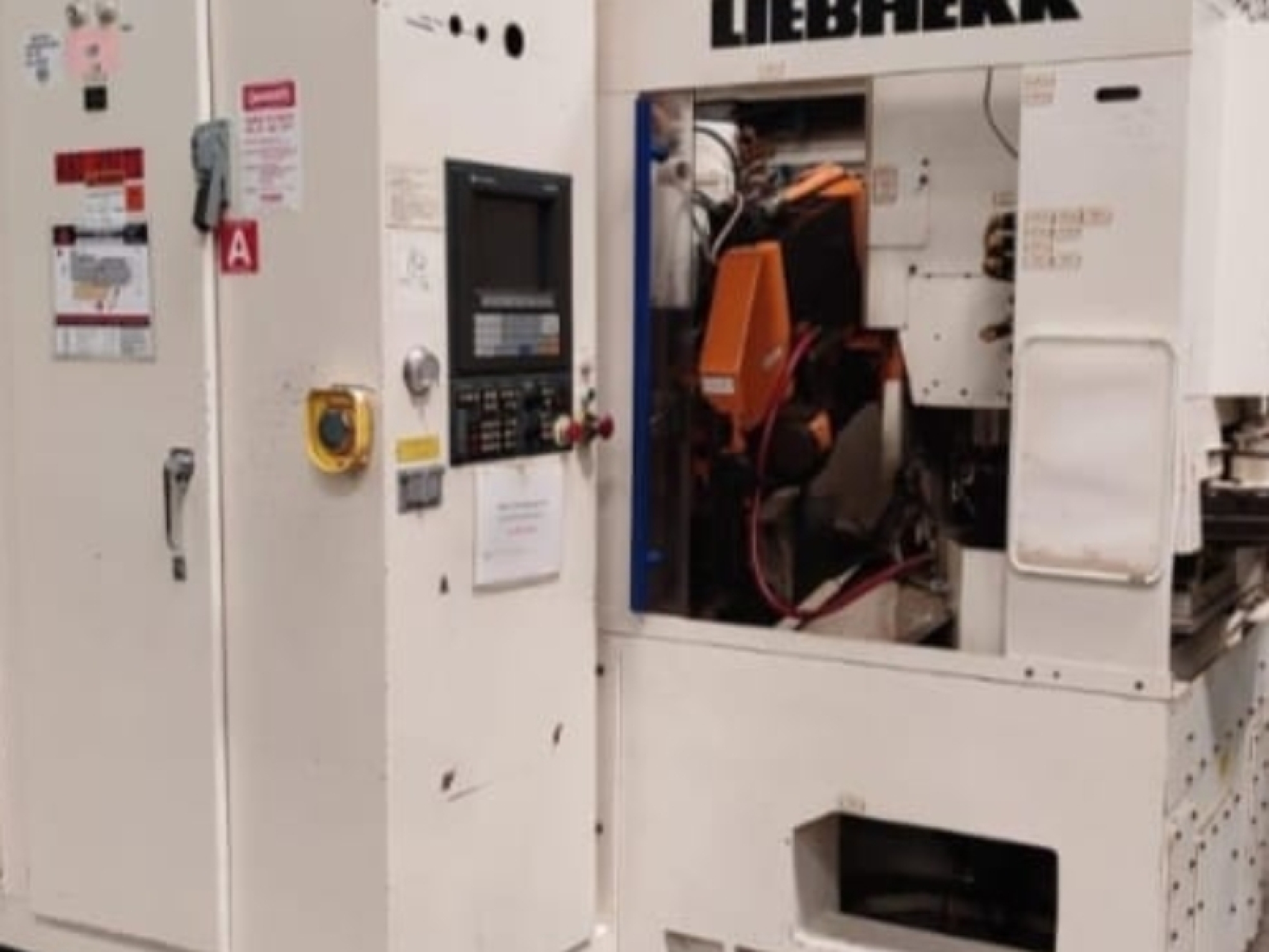 Liebherr LC 153 CNC Gear Hobbing Machine