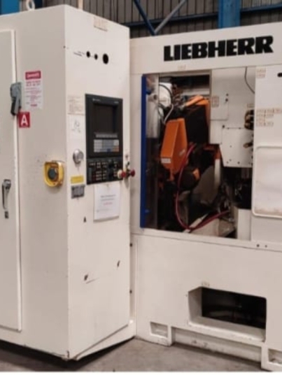 Liebherr LC 153 CNC Gear Hobbing Machine