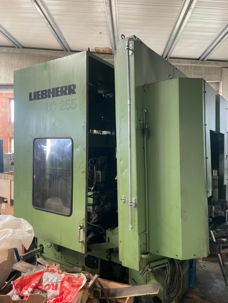 Used Liebherr LC 255 CNC Gear Hobbing Machine